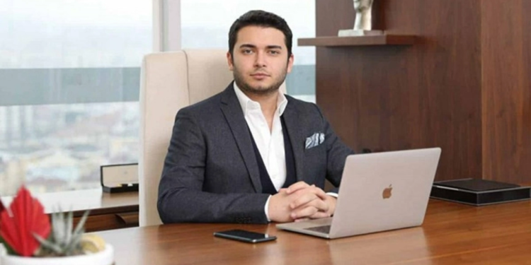 القبض على (أكبر محتال) في تاريخ تركيا .. استولى على مليارَي $ واختفى