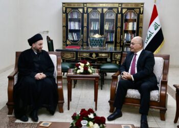 برهم صالح يستقل الحكيم لبحث التطورات السياسية في البلاد