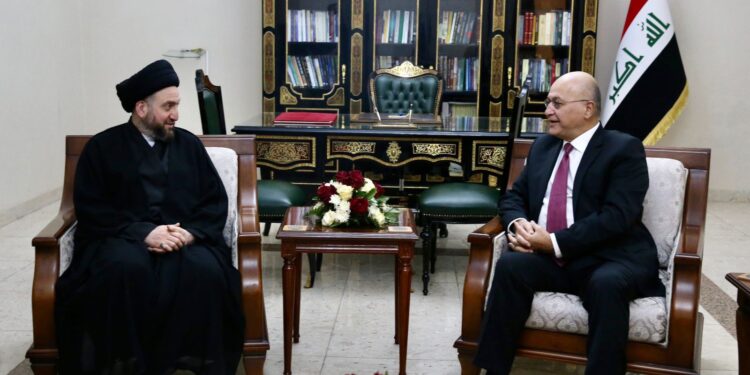 برهم صالح يستقل الحكيم لبحث التطورات السياسية في البلاد