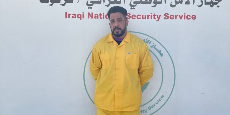 القبض على شخص نشر مقطع مسيء على منصات التواصل الاجتماعي تطاول فيه على “الرموز الدينية”