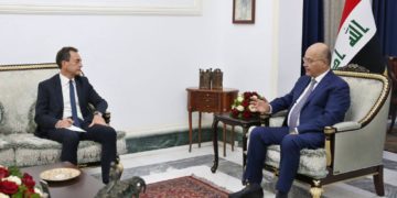 برهم صالح يستقبل السفير الفرنسي لدى العراق
