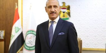 درجال في السعودية من أجل إنقاذ خليجي 25