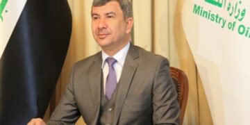 تحقيـــق في شبهات فساد تلاحق وزير النفط العراقي