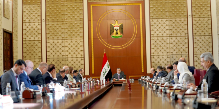 مجلس الوزراء يعقد جلسته الاعتيادية برئاسة  السيد الكاظمي