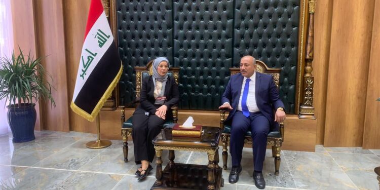 سها النجار تبحث مع محافظ كربلاء عدد من المشاريع