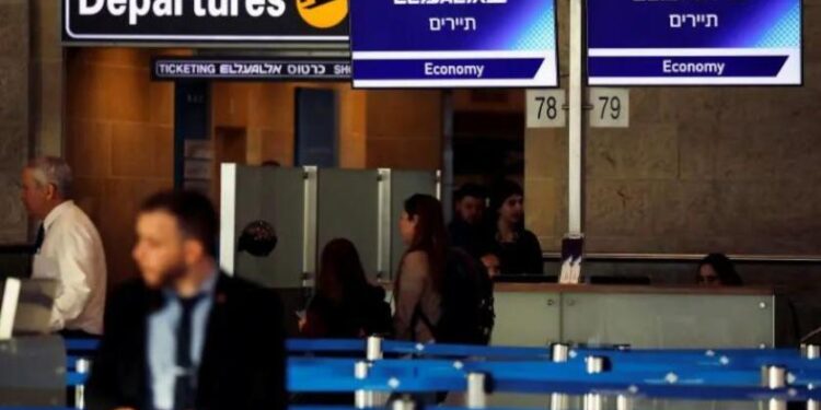 إسرائيــــل تحذر رعاياها بالخارج من هجمات محتملة لــ(إيران و داعش)