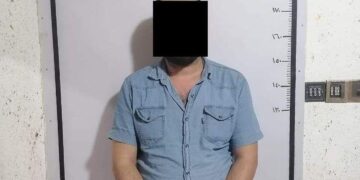 اعتقال شخص ابتــز مسؤولين في الدوائر الحكومية وشخصيات سياسية في نينوى