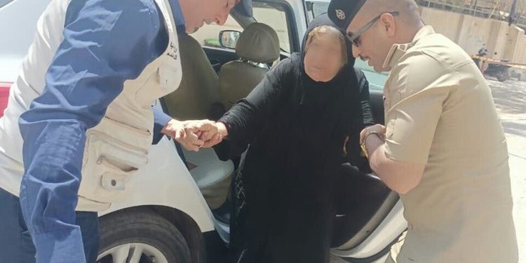 المجتمعية تعيد سيّدة أجنبية إلى ذويها