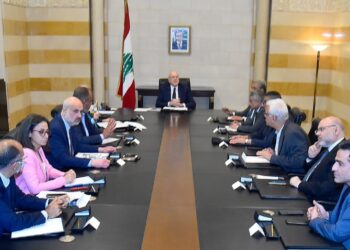 نص القرار اللبناني بإعفاء العراقيين من رسوم تأشيرة الدخول وشرط الألفي $