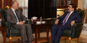 الدفاع والأولمبية يبحثان أطر التعاون المشترك
