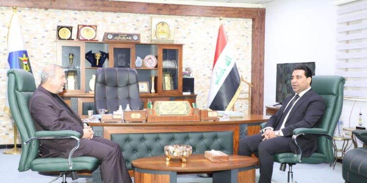 مدير الجمارك يستقبل السفير الإيراني والبحث في 5 ملفات