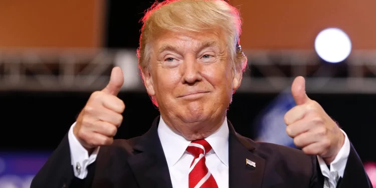 ترامب .. الجميع يريدني أن أترشح للانتخابات