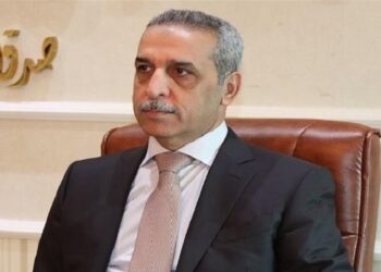 فائق زيدان .. يجب “إعادة النظر” بصياغة مواد الدستور التي سببت الانسداد السياسي