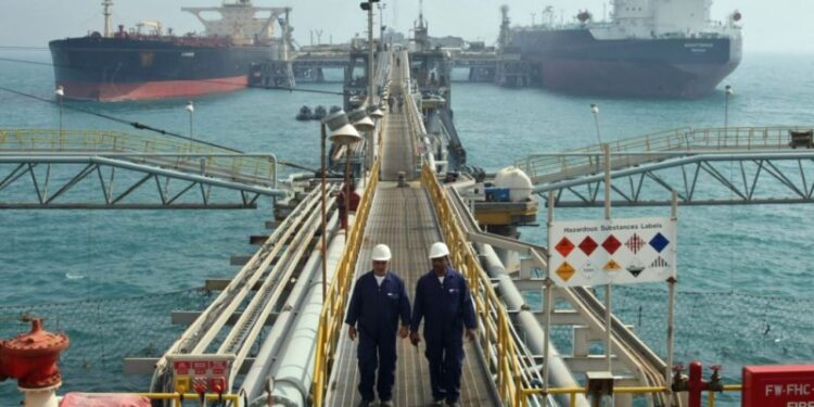  إعداد دراسة متكاملة لإعادة تأهيــــل ميناءي البصرة والعمية