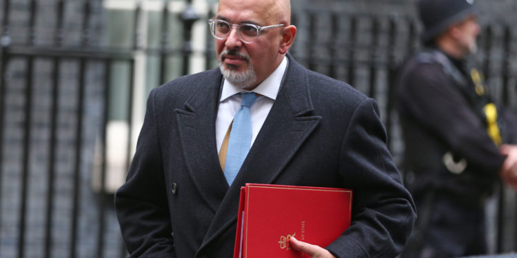 بريطانيـــــا تحث أربيل وبغداد على حـــــل خلافاتهما بشأن (النفط والغاز)