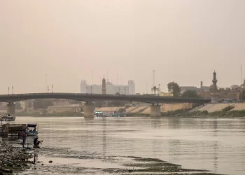 نهر دجلة يصــــارع الموت … (كوارث طبيعية لا تعد ولا تحصى في العراق)