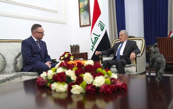 رئيس الجمهورية يستقبل رئيس فريق التحقيق الأممي حول جرائم داعش ( يونيتاد)