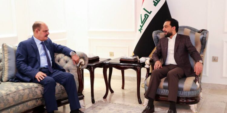 الحلبوسي يهنئ اللامي بمناسبة تجديد فوزه رئيساً لاتحاد الصحفيين العرب