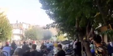 اشتبــاكات بين المتظاهرين وقوات الأمن في طهــــران