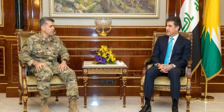 نيجيرفان يؤكد على “التعاون والتنسيق” بين الجيش والبيشمركة في مواجهة داعش