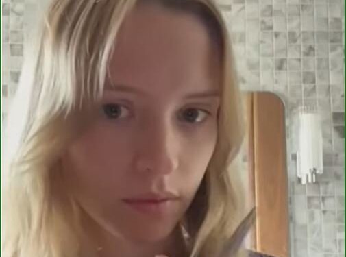 بعد النائبة الأوروبية العراقية الأصل .. نجمات فرنسيات يتضامن مع الإيرانيات بقص شعورهن