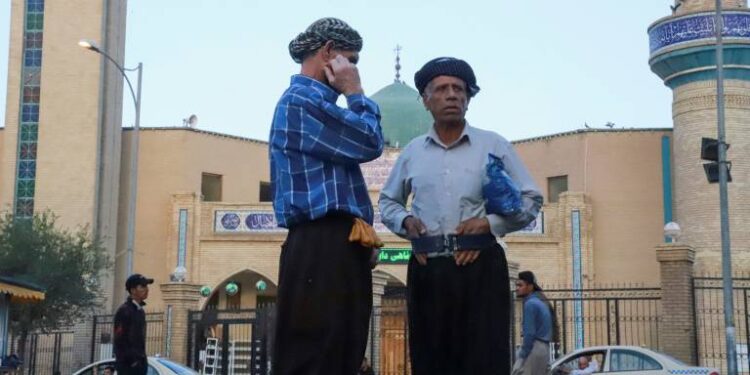 معارضة إيرانية في كردستان العراق تكــــافح من أجل حقوق الأكراد في إيران