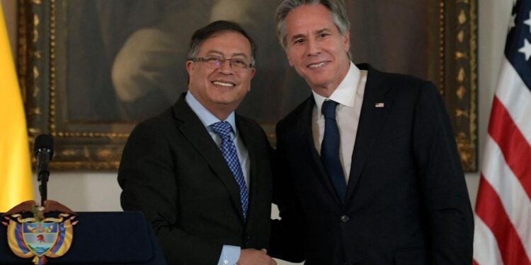 بلينكن يبدأ جولة في أميركا اللاتينية محورها “مكافحة الاتجار بالمخدرات”