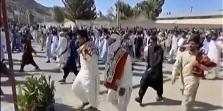 ترقب لتظاهرات (بداية النهاية) في إيران