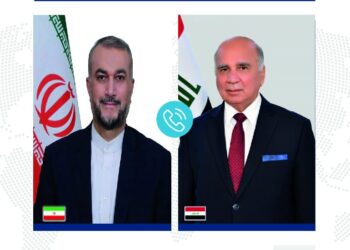 اتصال هاتفي بين وزير الخارجية ونظيره الإيراني
