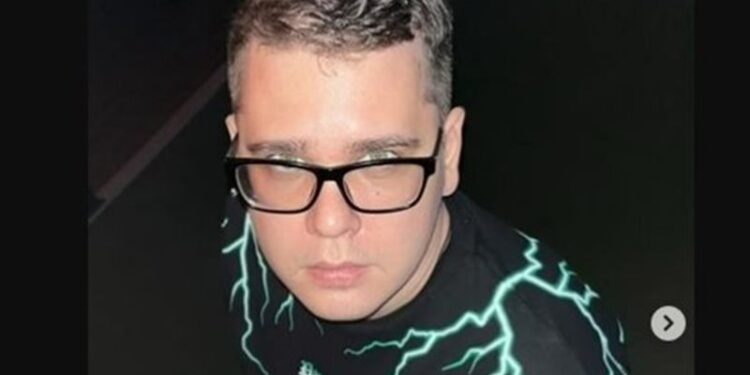 مغني راب روسي ينتـــحر هربًا من الحرب ,, لا يريد أن يحمل ذنب القتل ,,