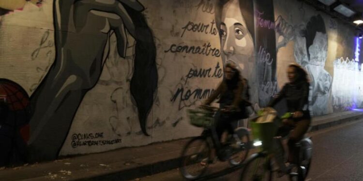 إيران تهدد عواصم الاتحاد الأوروبي