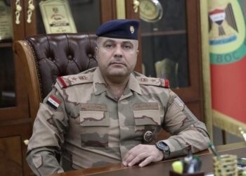 قائد عمليات بغداد يأمر بفتح جميع الجسور والطرق المغلقة في العاصمة