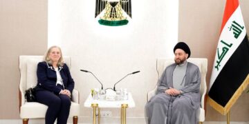 الحكيم يستقبل السفيرة الامريكية