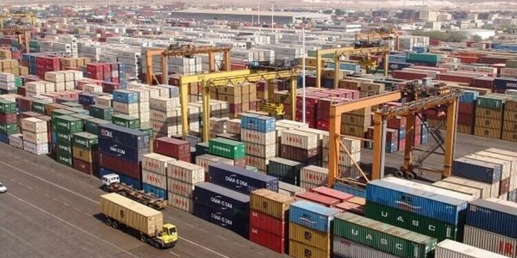 العراق 3 أكبر مستورد من تركيا في شهر آب