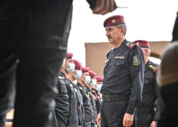 بالفيديو الساعدي يمنح ضباط وموظفي جهاز مكافحة الارهاب قدما ستة اشهر