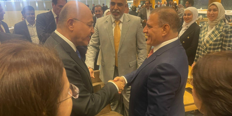 تغطية مصورة من داخل البرلمان قبل انعاقاد الجلسة