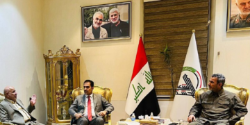 المندلاوي يلتقي أبو فدك في مقر هيئة الحشد الشعبي