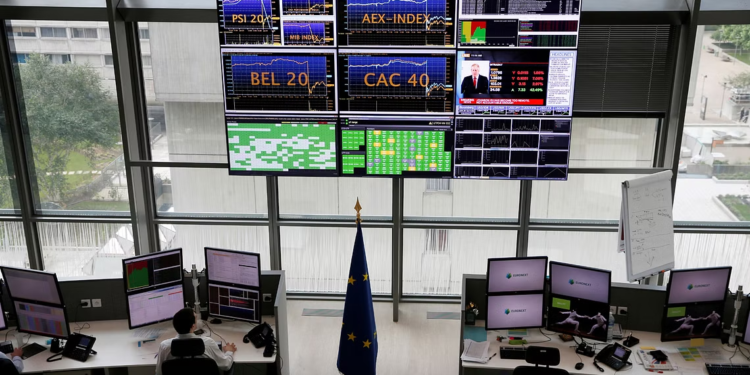 أرباح مبشرة تدفع الأسهم الأوروبية للأرتفاع