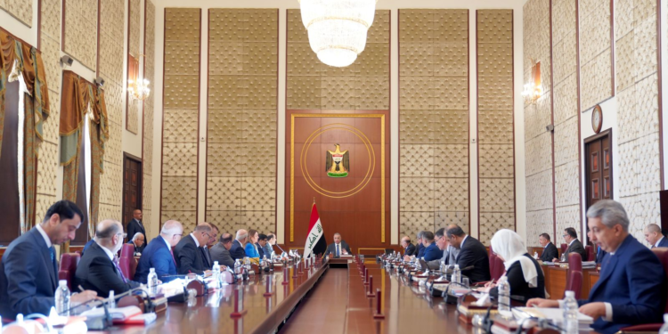 مجلس الوزراء يعقد جلسته الاعتيادية برئاسة السيد الكاظمي