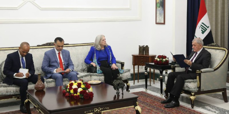 رئيس الجمهورية يتلقّى رسالة من المبعوث الرئاسي الأمريكي لشؤون المناخ