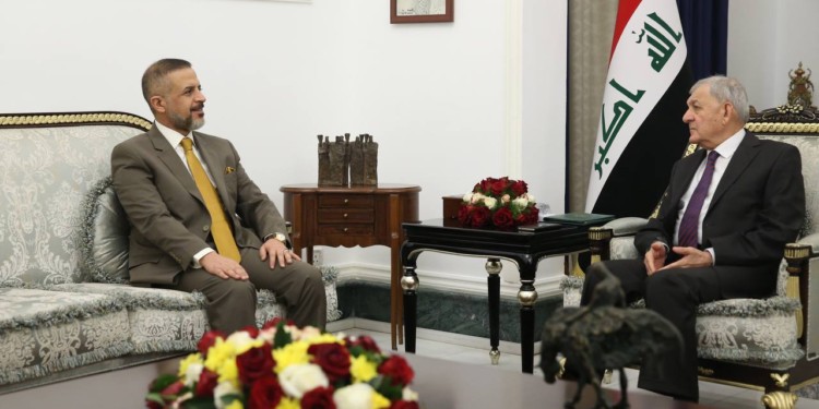 رئيس الجمهورية يستقبل رئيس المجلس الأعلى الإسلامي