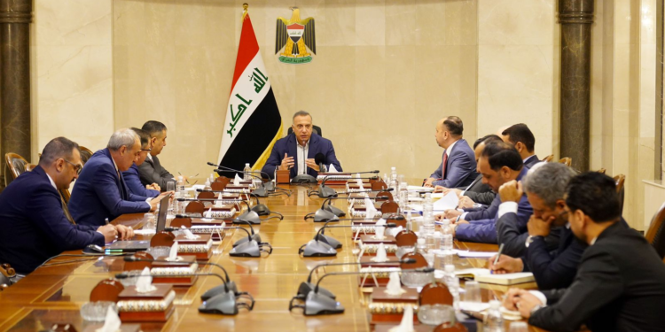 السيد  الكاظمي يترأس اجتماعاً للجنة تأهيل نصب الحرية وحديقة الأمة