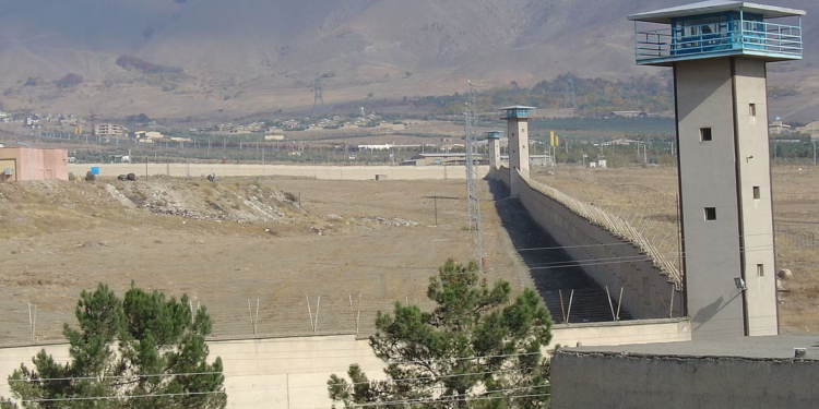 قتلى وجرحى جراء أعمال شغب داخل سجن شمال إيران