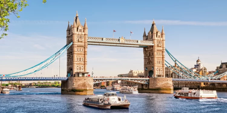 بالصور أقدم الجســور المميزة حول العالم