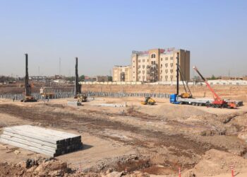 بتوجيه من أمين بغداد بشأن (مشروع خزان ماء ضخم) في قاطع بلدية الشعب + صور