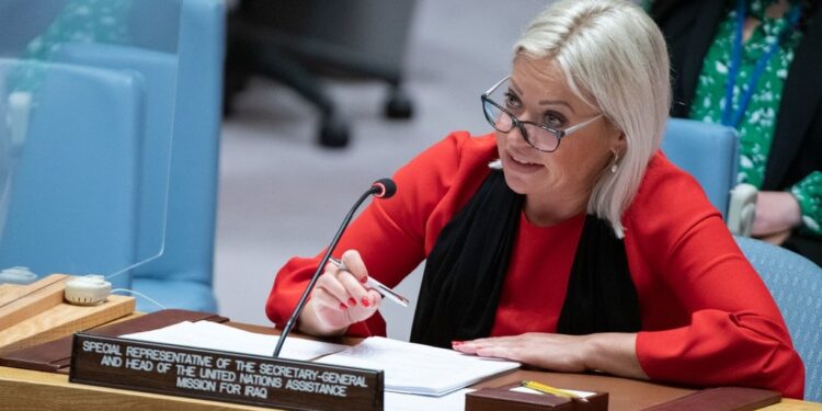 بلاسخارت .. الطبقة السياسية في العراق غير قادرة على حسم الأزمة