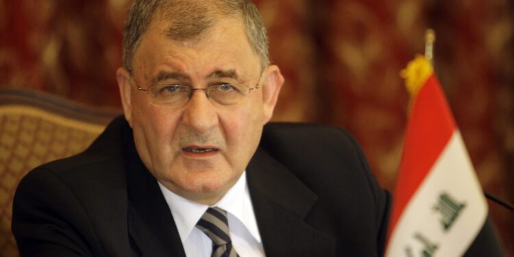 العاهل السعودي يهنئ رئيس الجمهورية عبد اللطيف رشيد