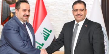 وزير التجارة يتسلم مهامه