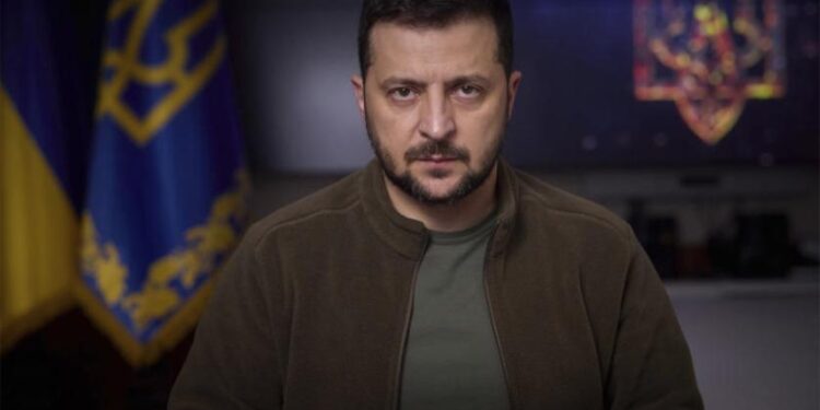 زيلينسكي يعلن طرد القوات الروسية من ليمان