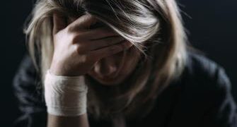 “اليقظة المفرطة” ماهي ؟ وكيف تؤثر على صحتنا العاطفية ؟